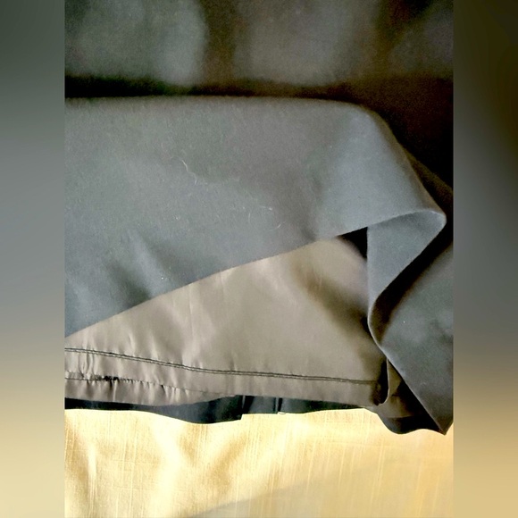 Ann Klein Elegant Navy Blue Women's Blazer and skirt set size 2 - Picture 10 of 10